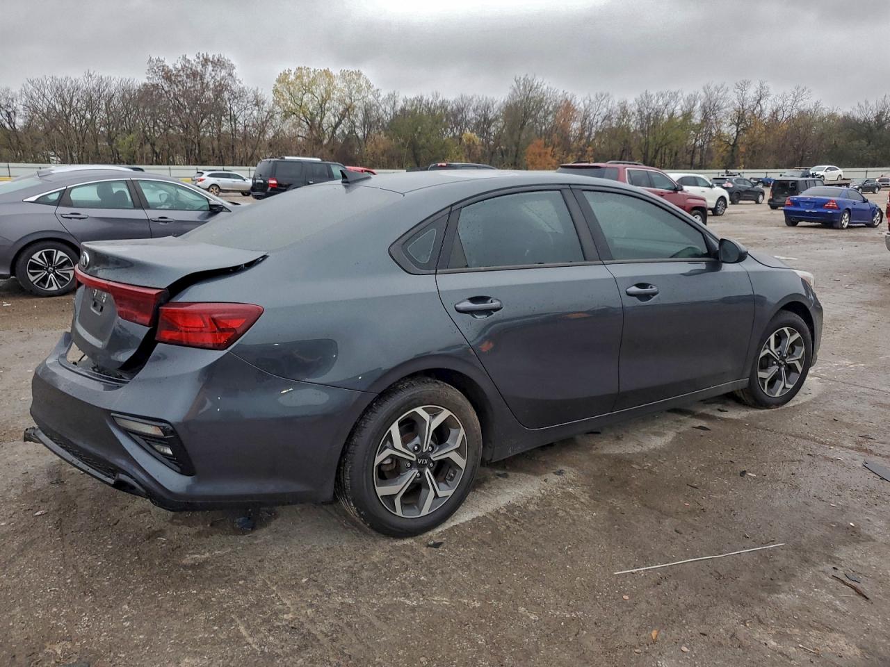 2019 KIA FORTE FE photo 5