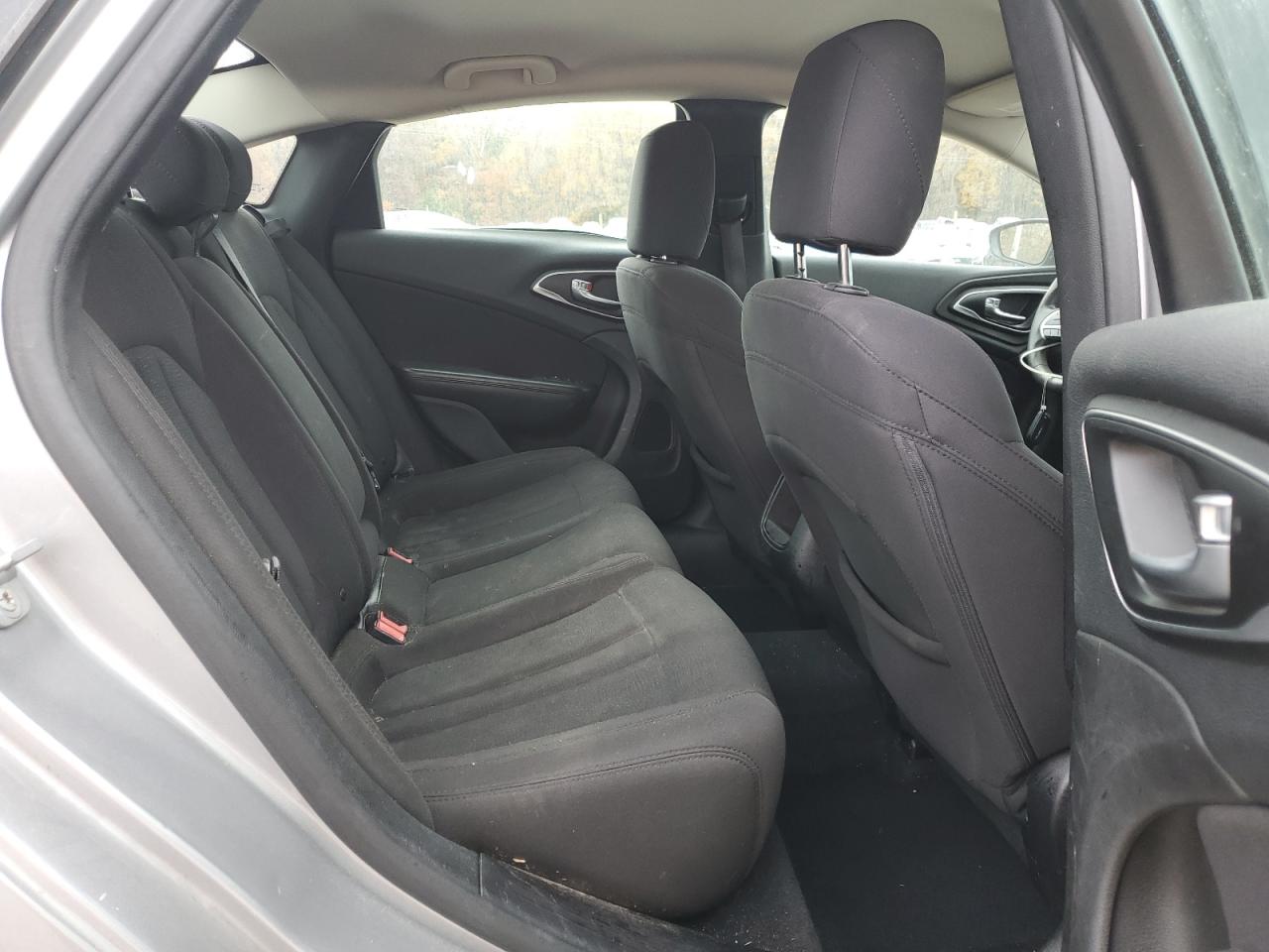 2015 CHRYSLER 200 LIMITED photo 19
