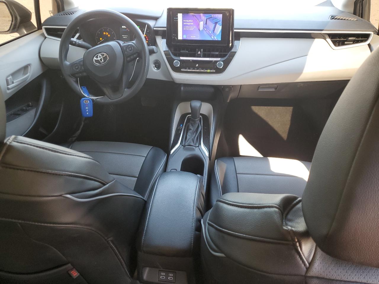 2024 TOYOTA COROLLA LE photo 8