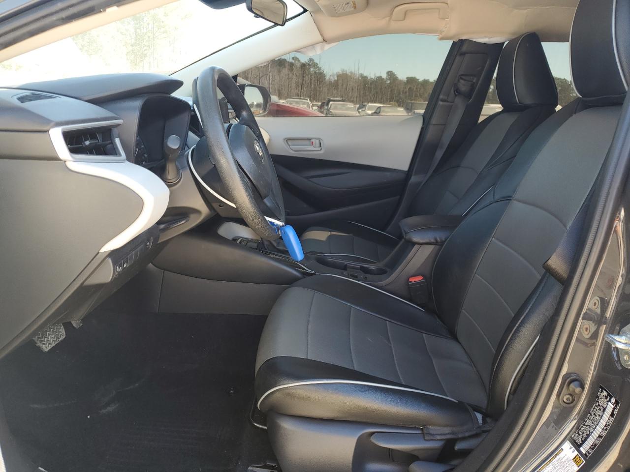 2024 TOYOTA COROLLA LE photo 7