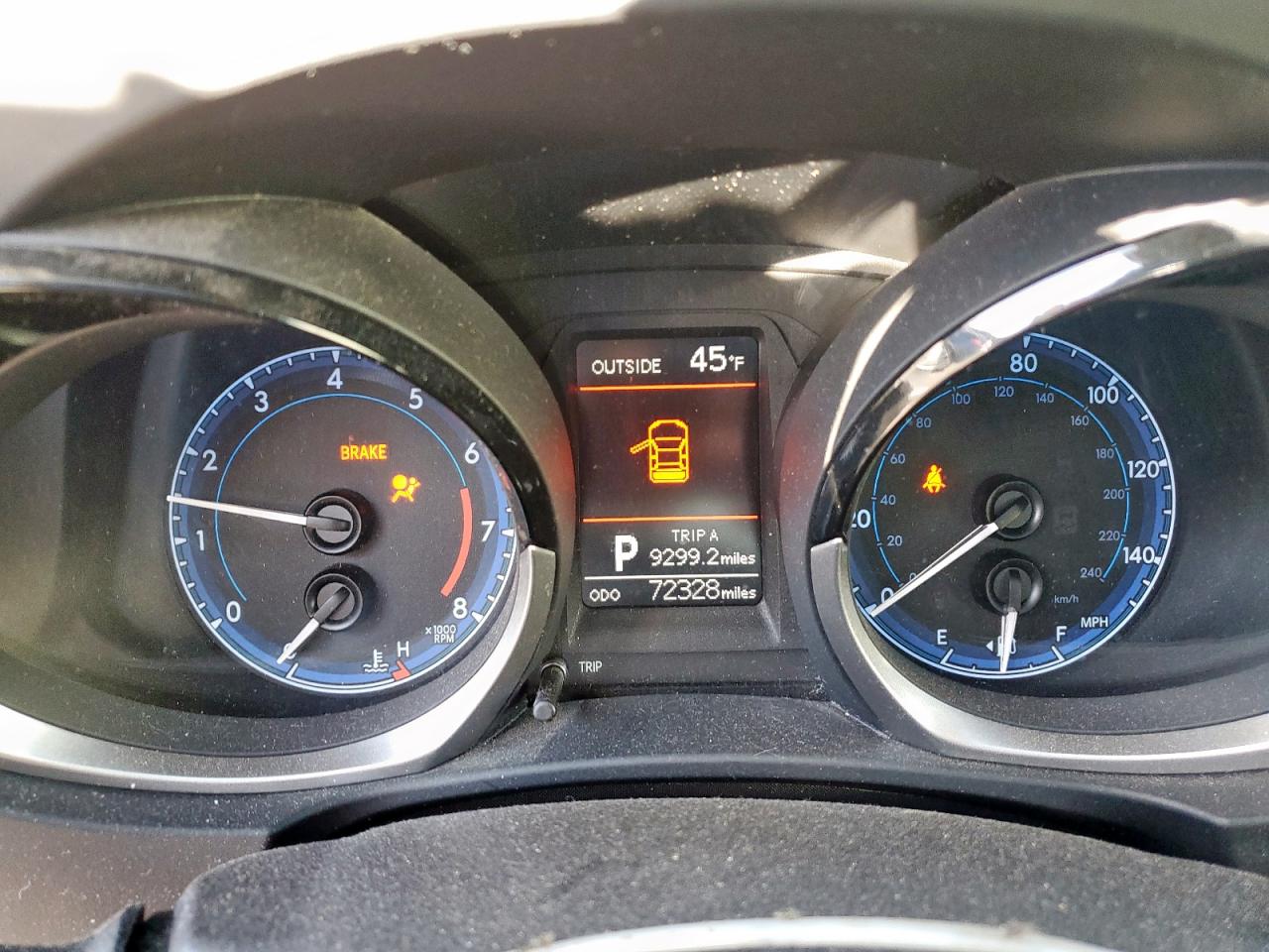 2016 TOYOTA COROLLA L photo 25