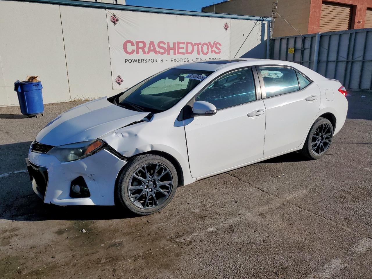 2016 TOYOTA COROLLA