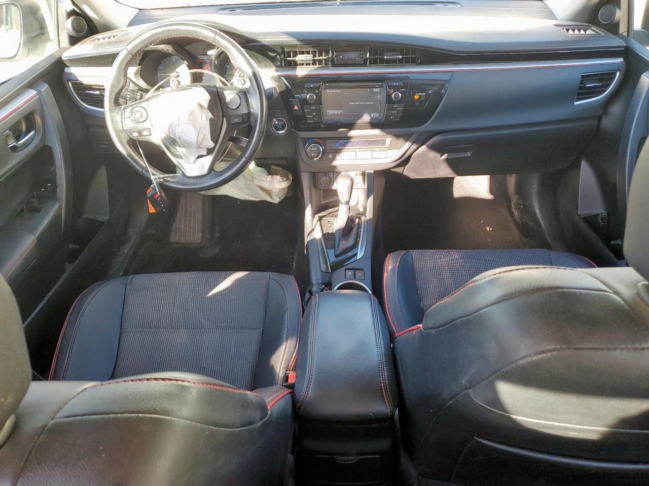 2016 TOYOTA COROLLA L photo 22