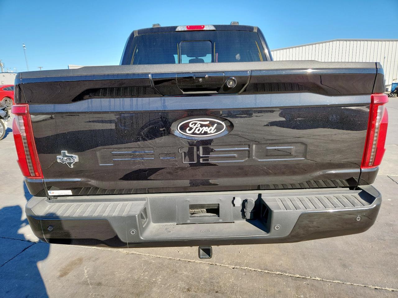 2024 FORD F150 XLT photo 11