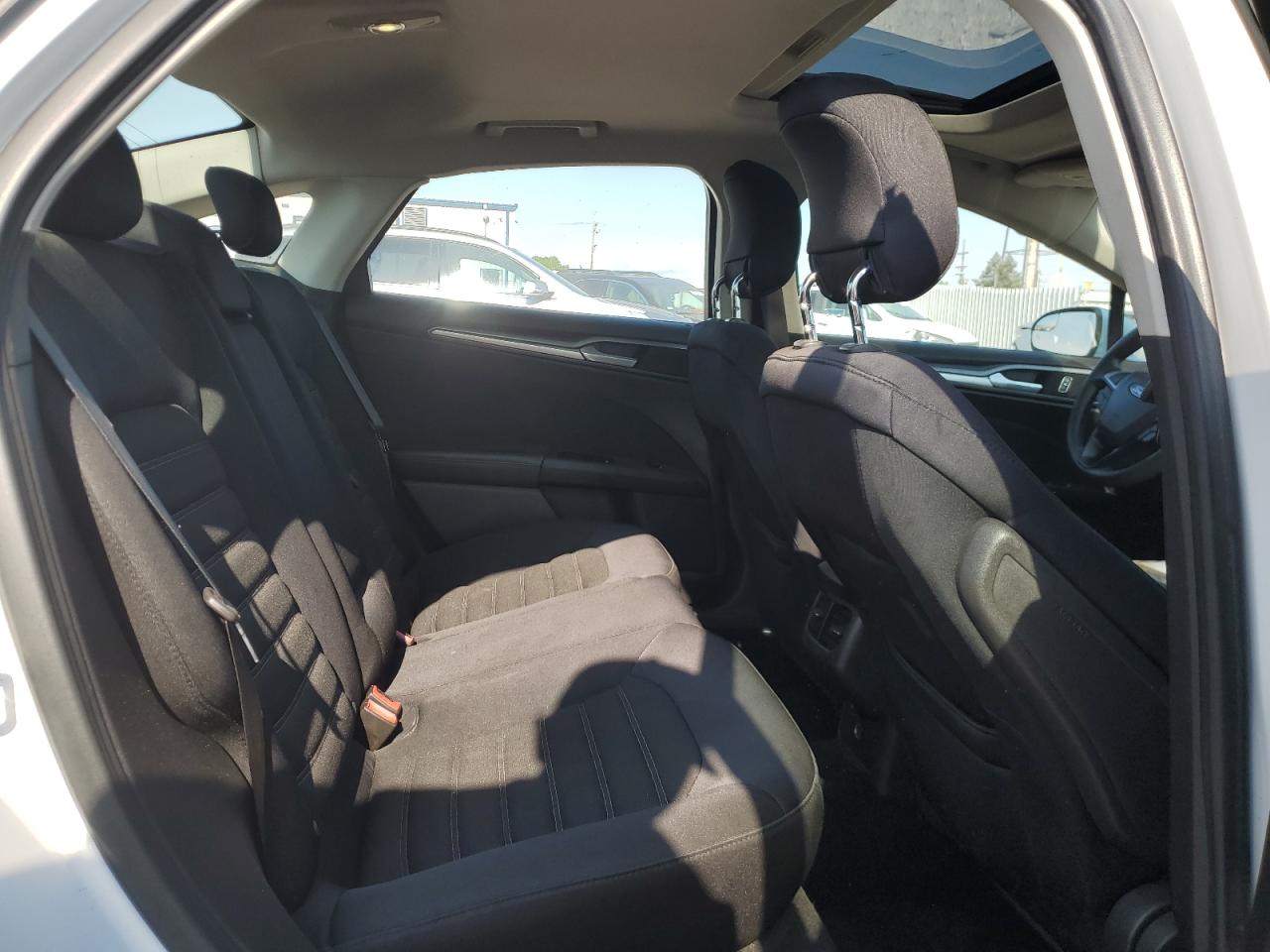 2013 FORD FUSION SE photo 10