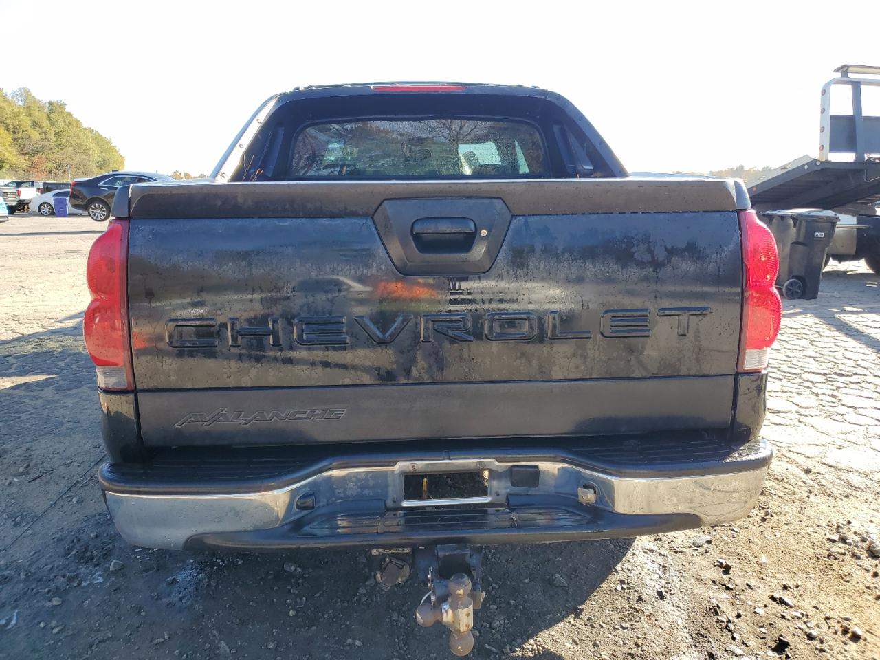 2004 CHEVROLET AVALANCHE C1500 photo 11