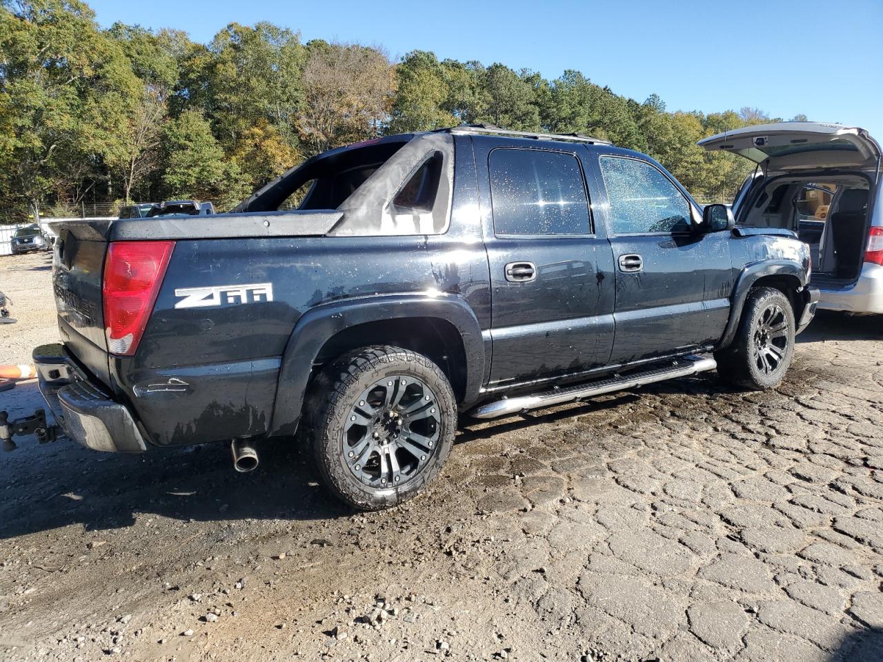 2004 CHEVROLET AVALANCHE C1500 photo 5