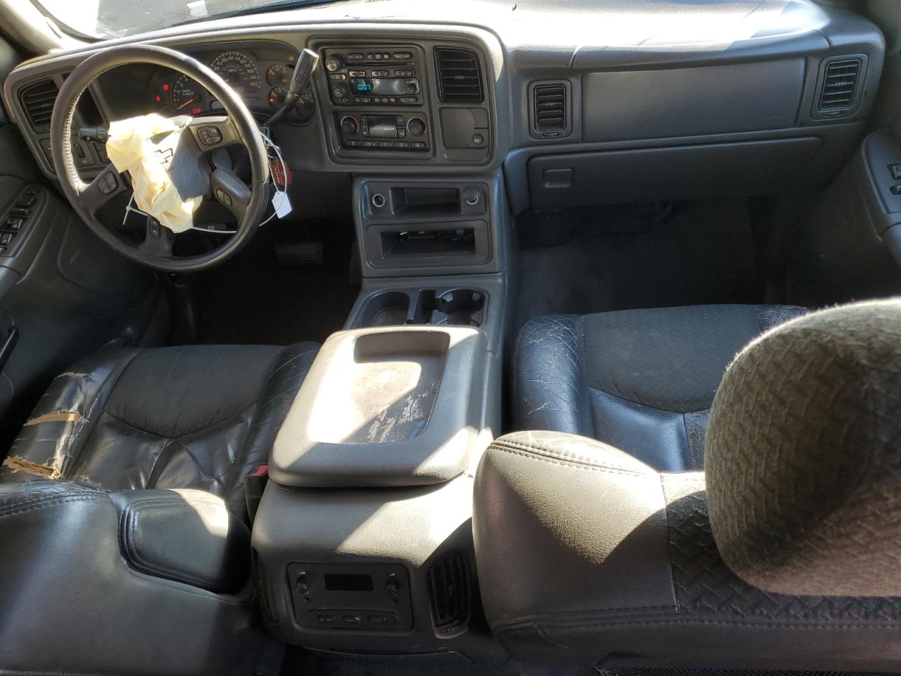 2004 CHEVROLET AVALANCHE C1500 photo 15