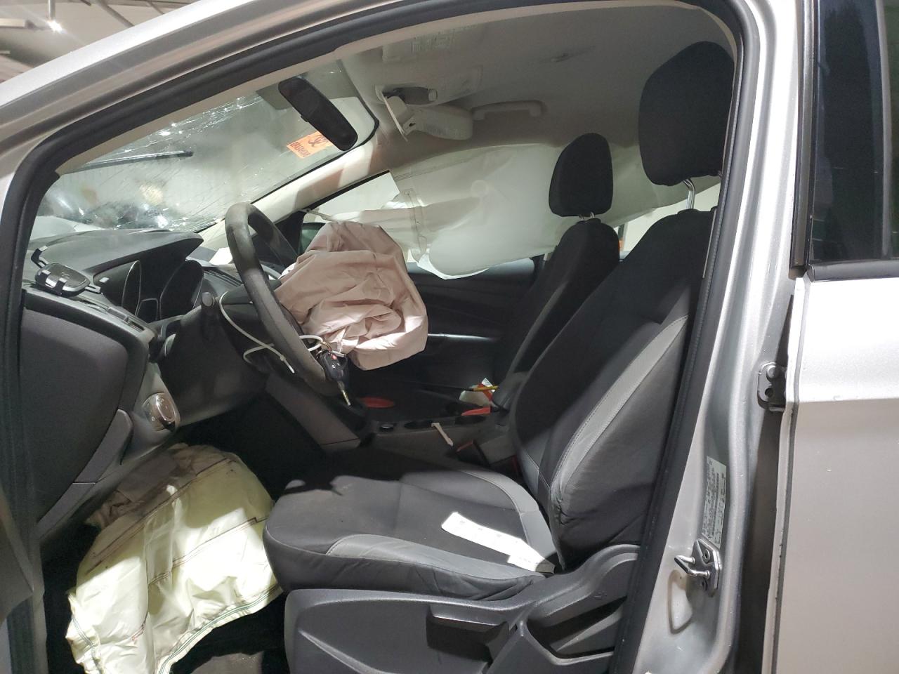 2013 FORD ESCAPE S photo 19
