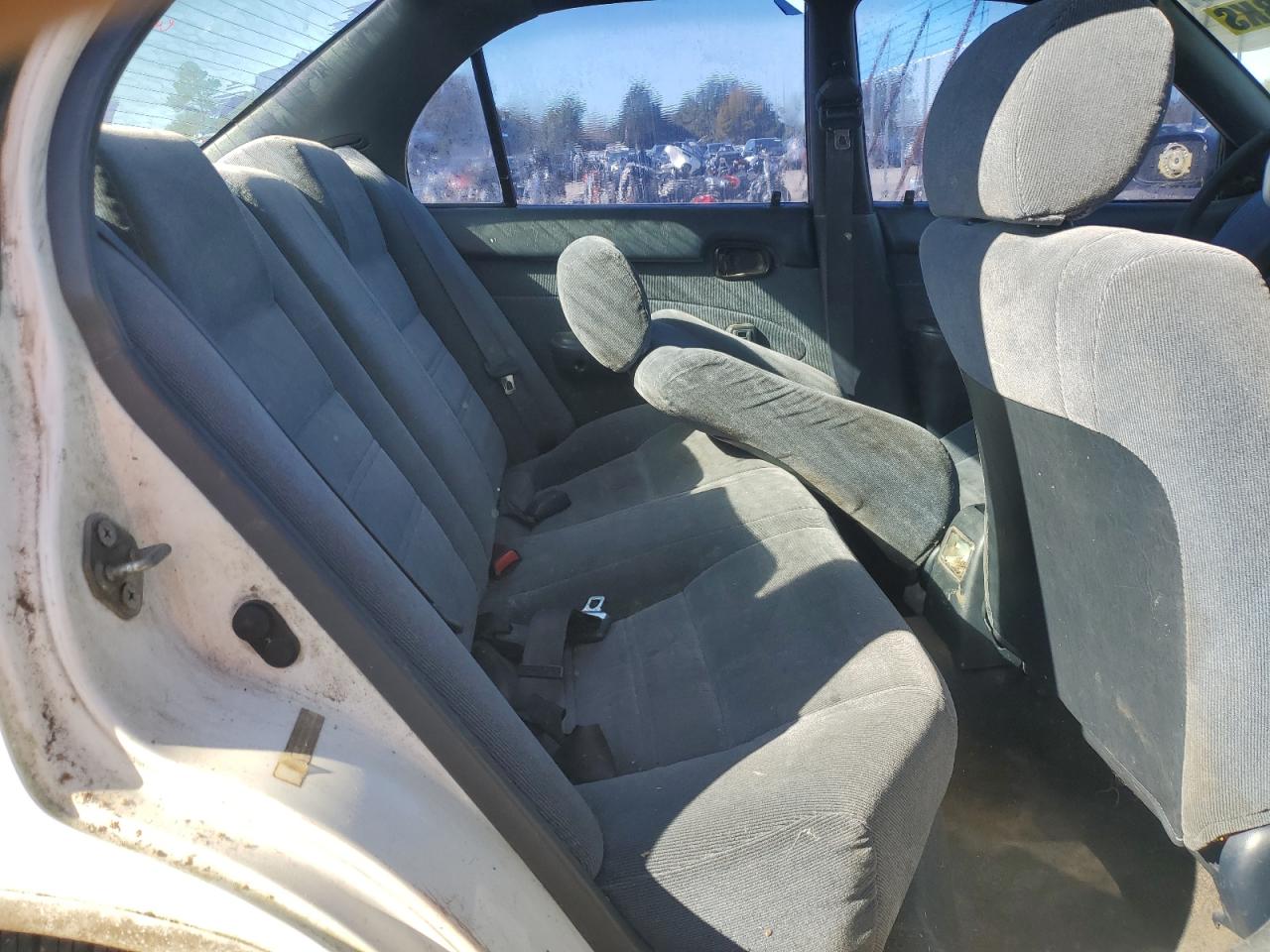 1994 TOYOTA COROLLA DX photo 19