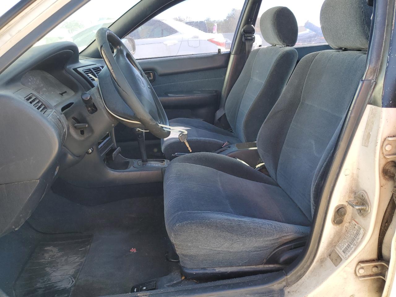 1994 TOYOTA COROLLA DX photo 13