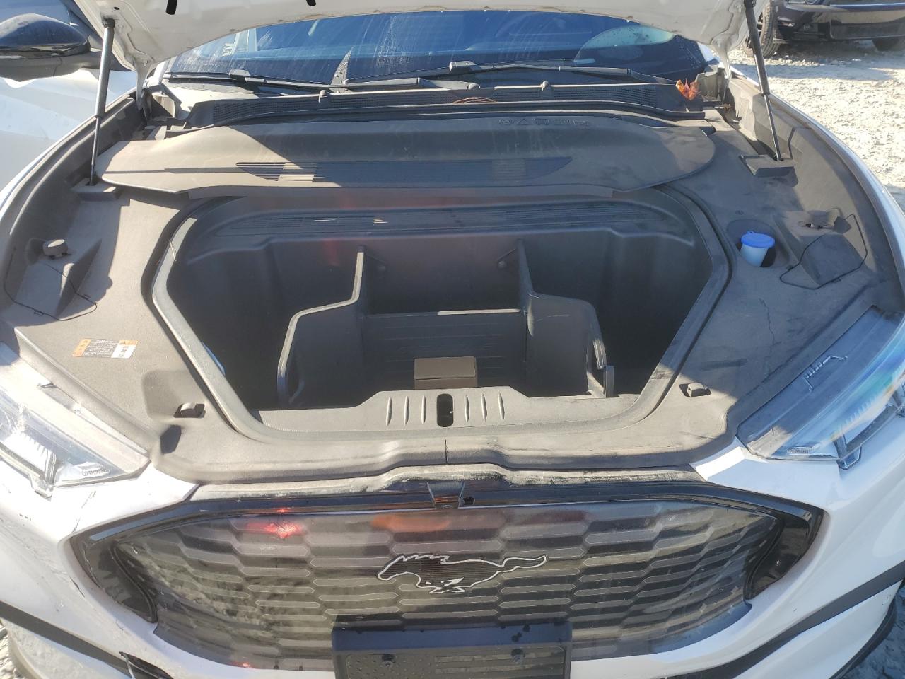 2021 FORD MUSTANG MACH-E PREMIUM photo 21