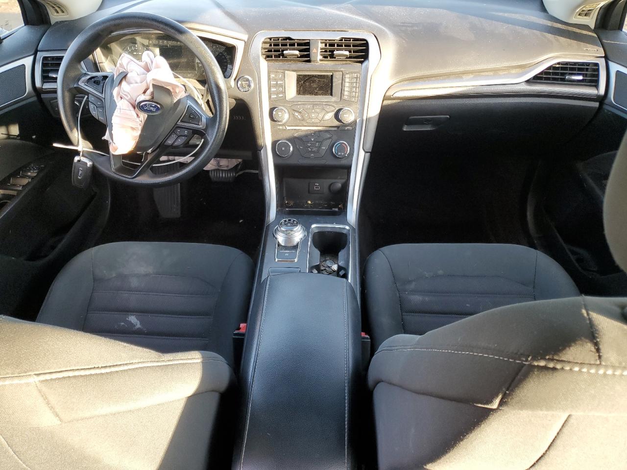 2017 FORD FUSION SE photo 22