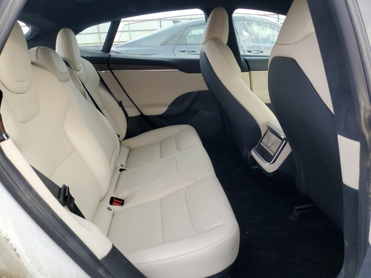 2022 TESLA MODEL S photo 10