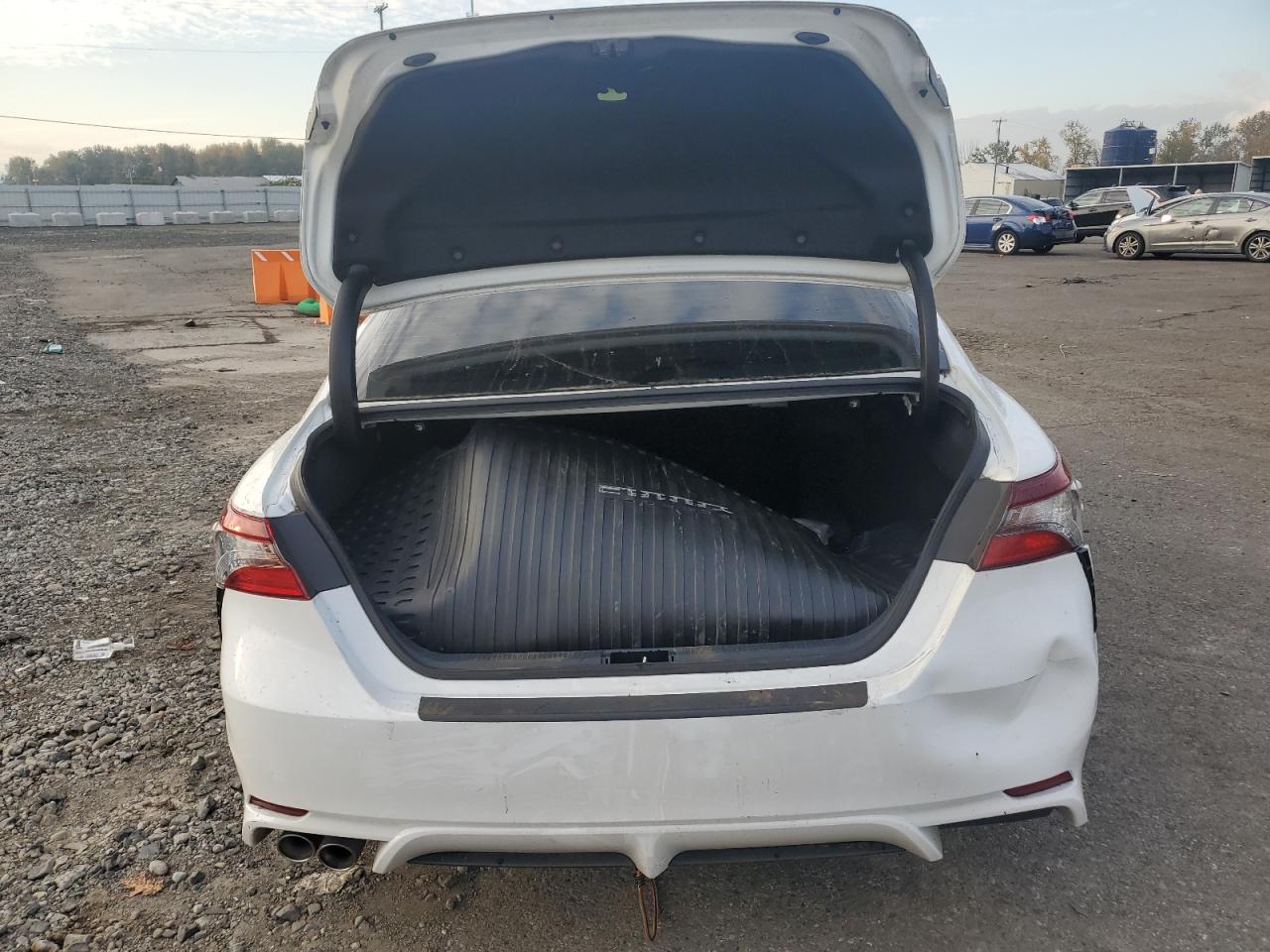2022 TOYOTA CAMRY NIGHT SHADE photo 6