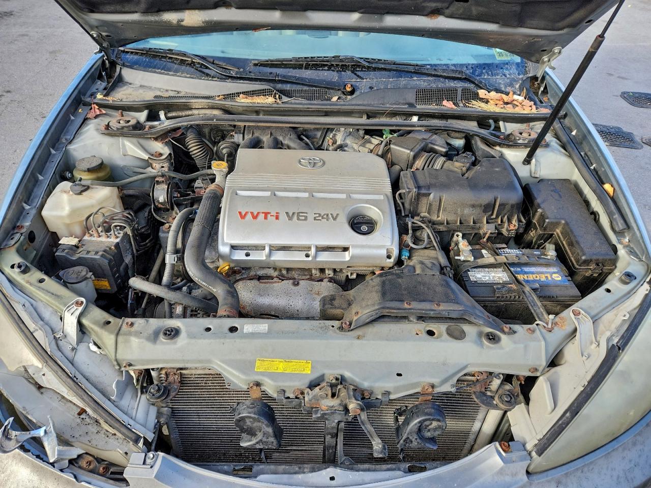 2005 TOYOTA CAMRY LE photo 11