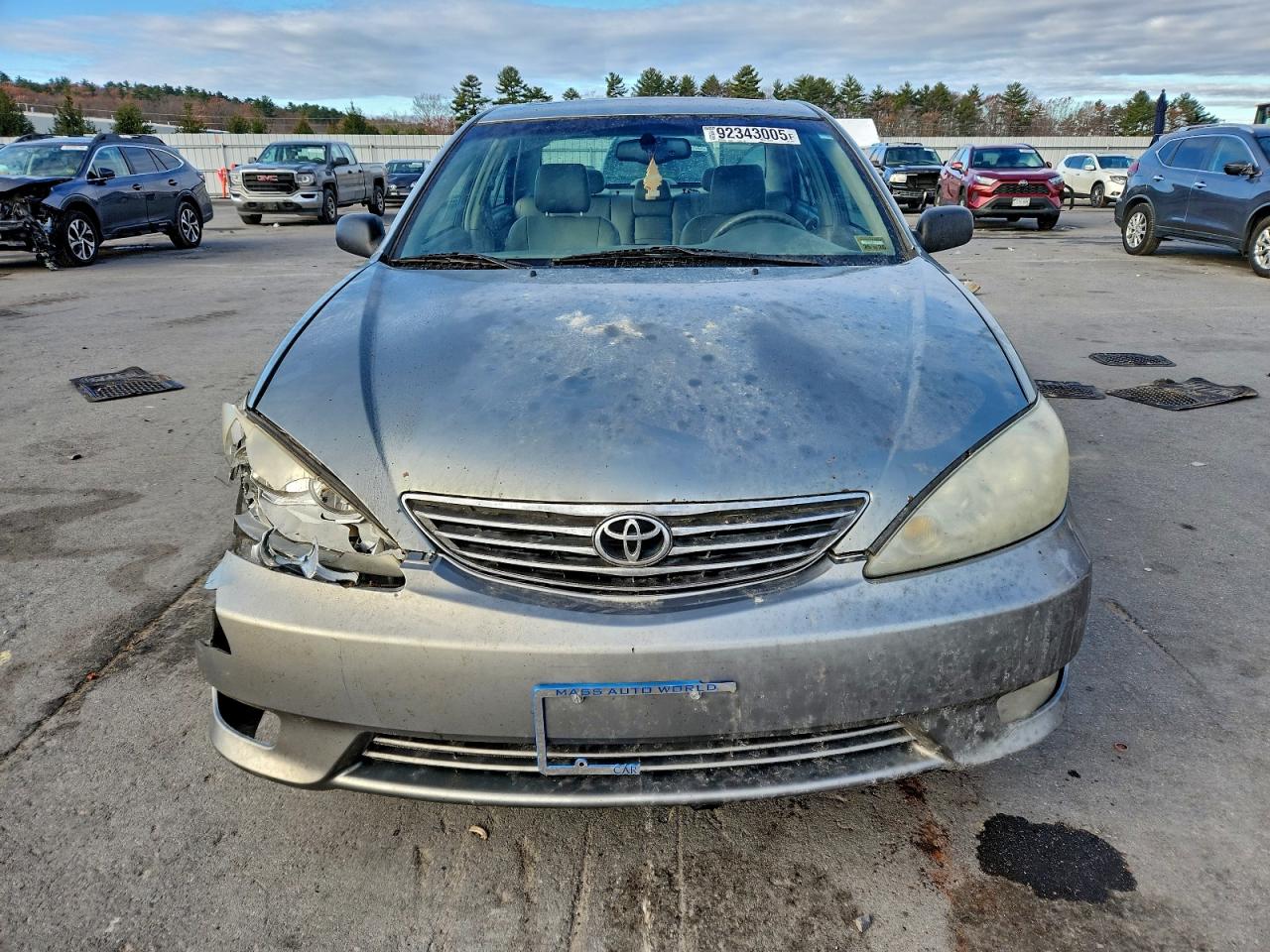 2005 TOYOTA CAMRY LE photo 5