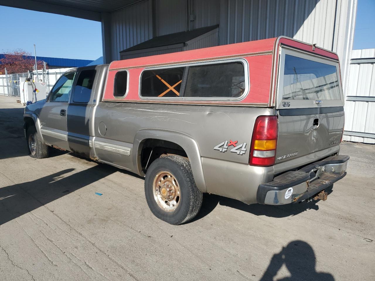 2000 CHEVROLET SILVERADO K2500 photo 2