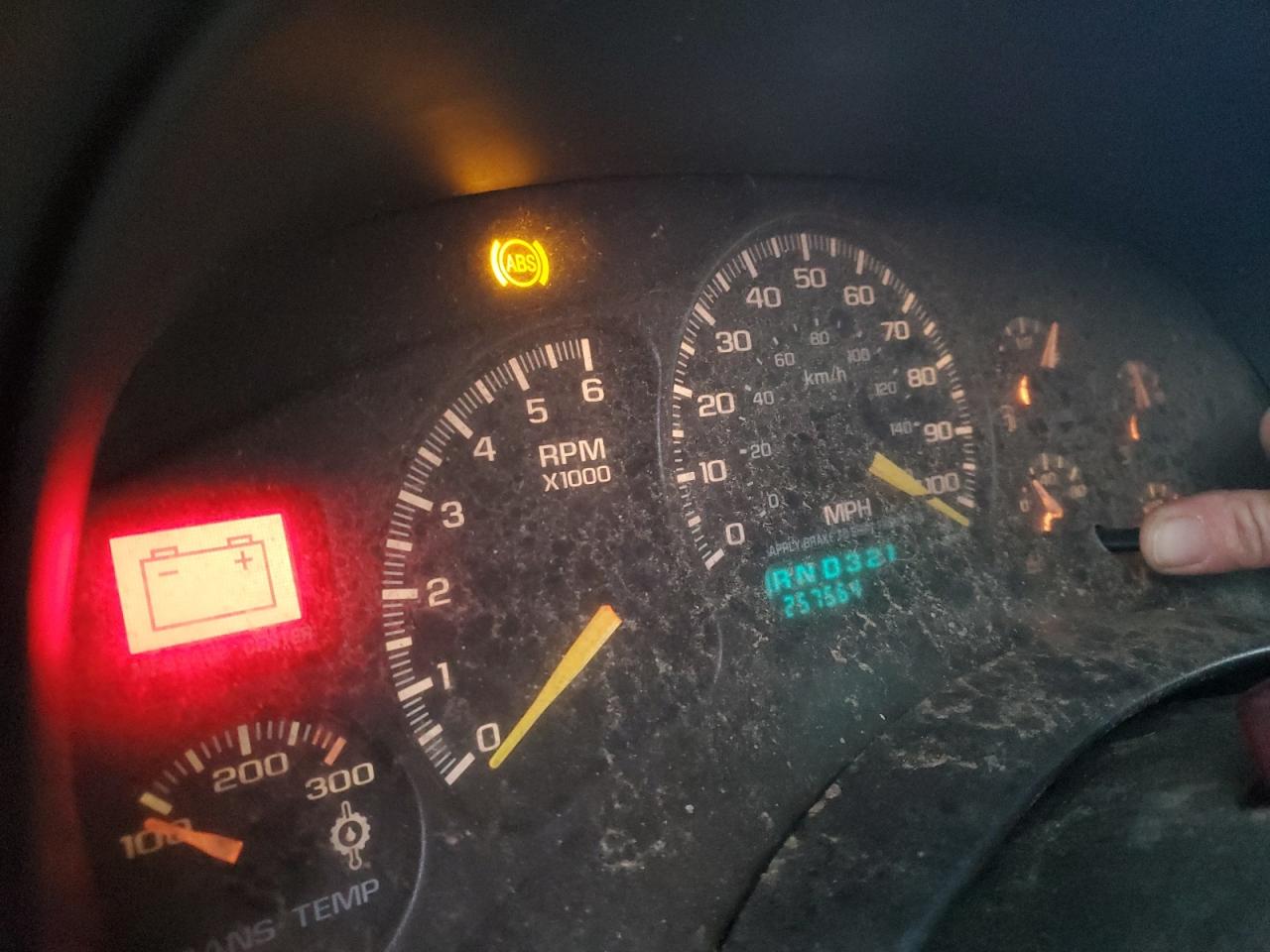 2000 CHEVROLET SILVERADO K2500 photo 9