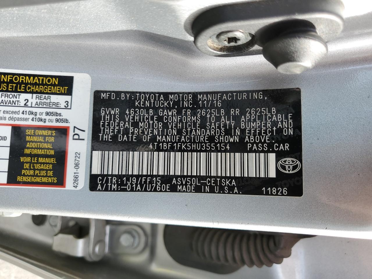 2017 TOYOTA CAMRY LE photo 12