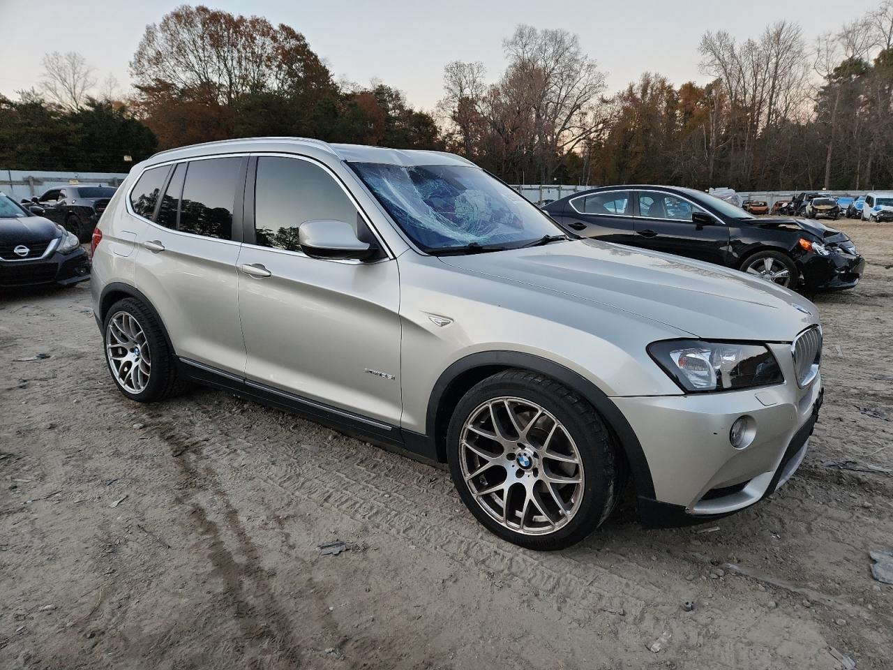 2011 BMW X3 XDRIVE35I photo 7