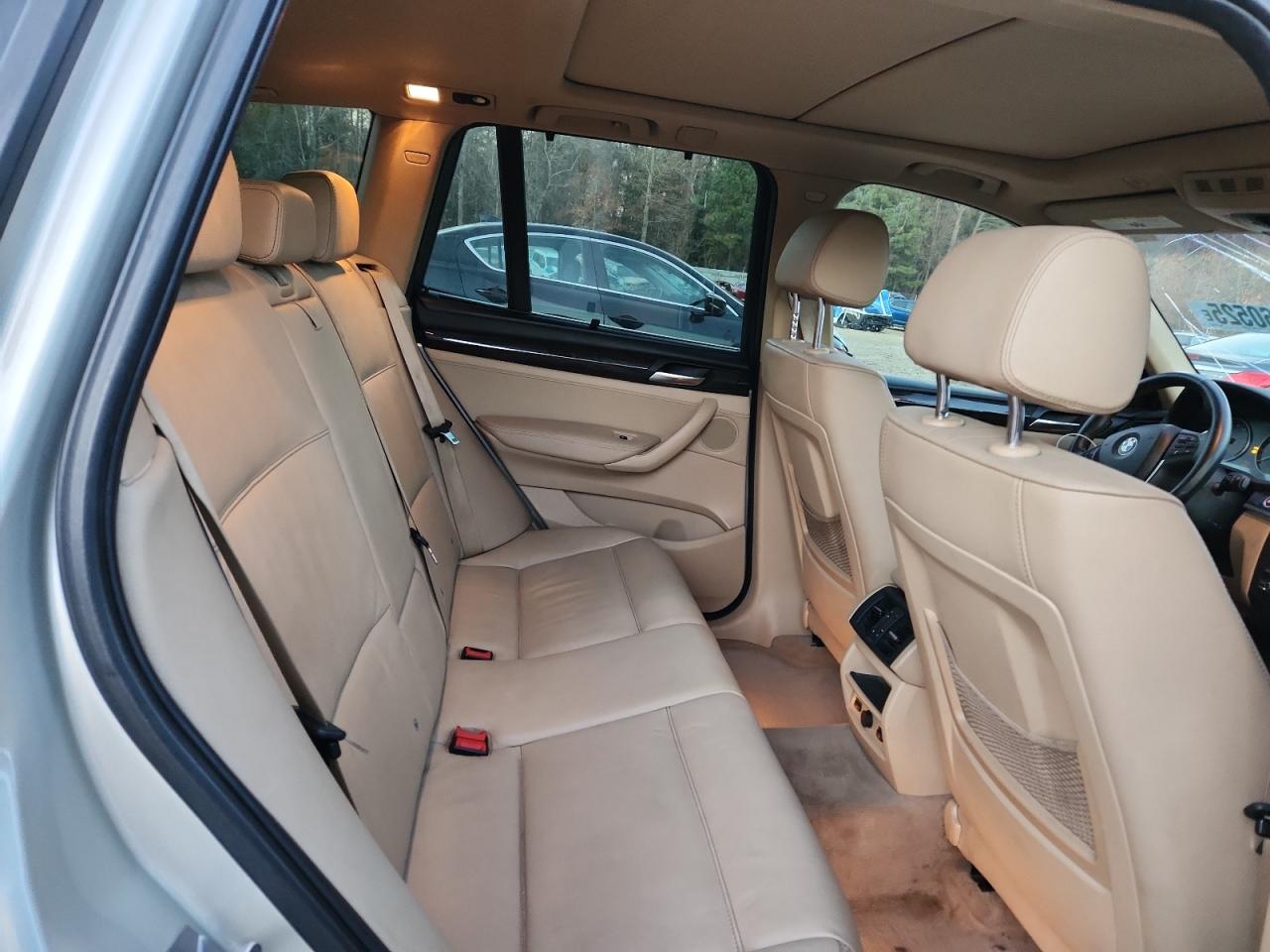 2011 BMW X3 XDRIVE35I photo 21