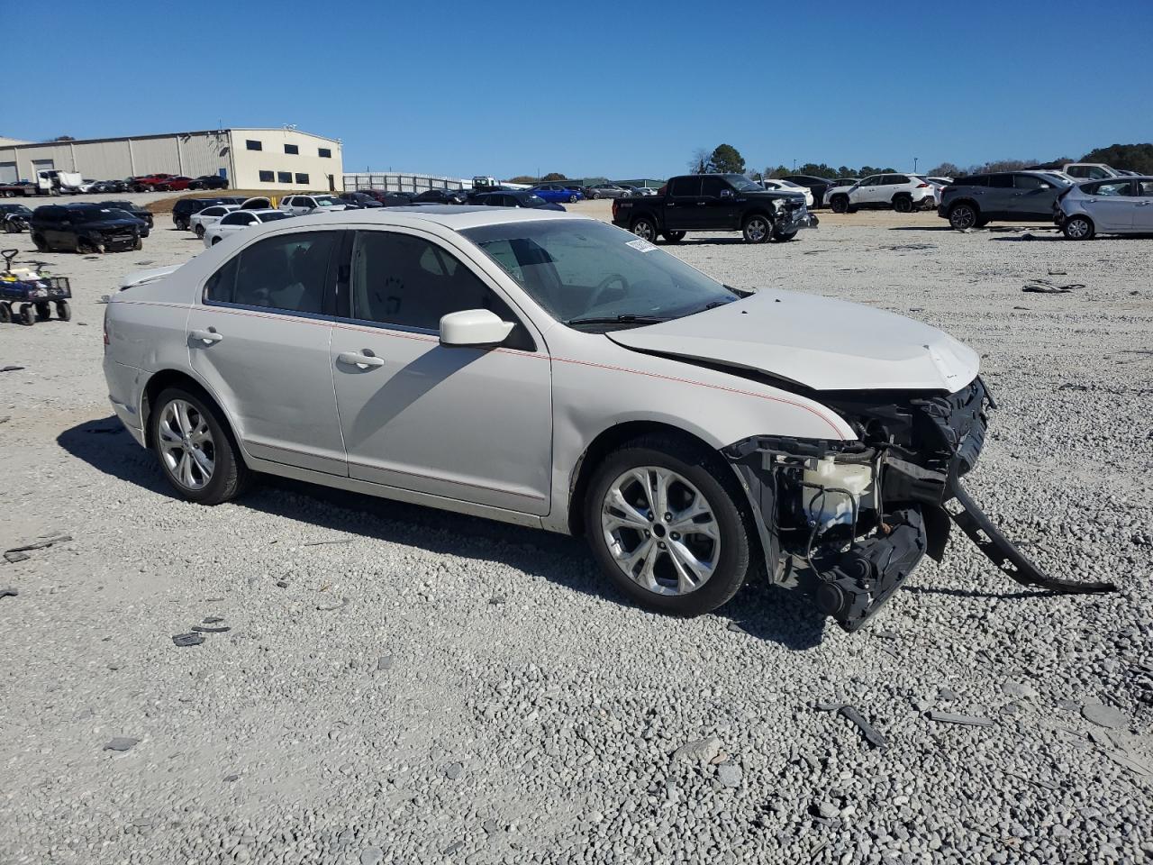 2012 FORD FUSION SE photo 4