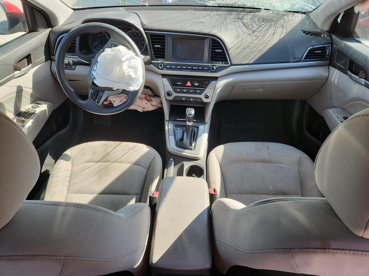 2018 HYUNDAI ELANTRA SEL photo 15