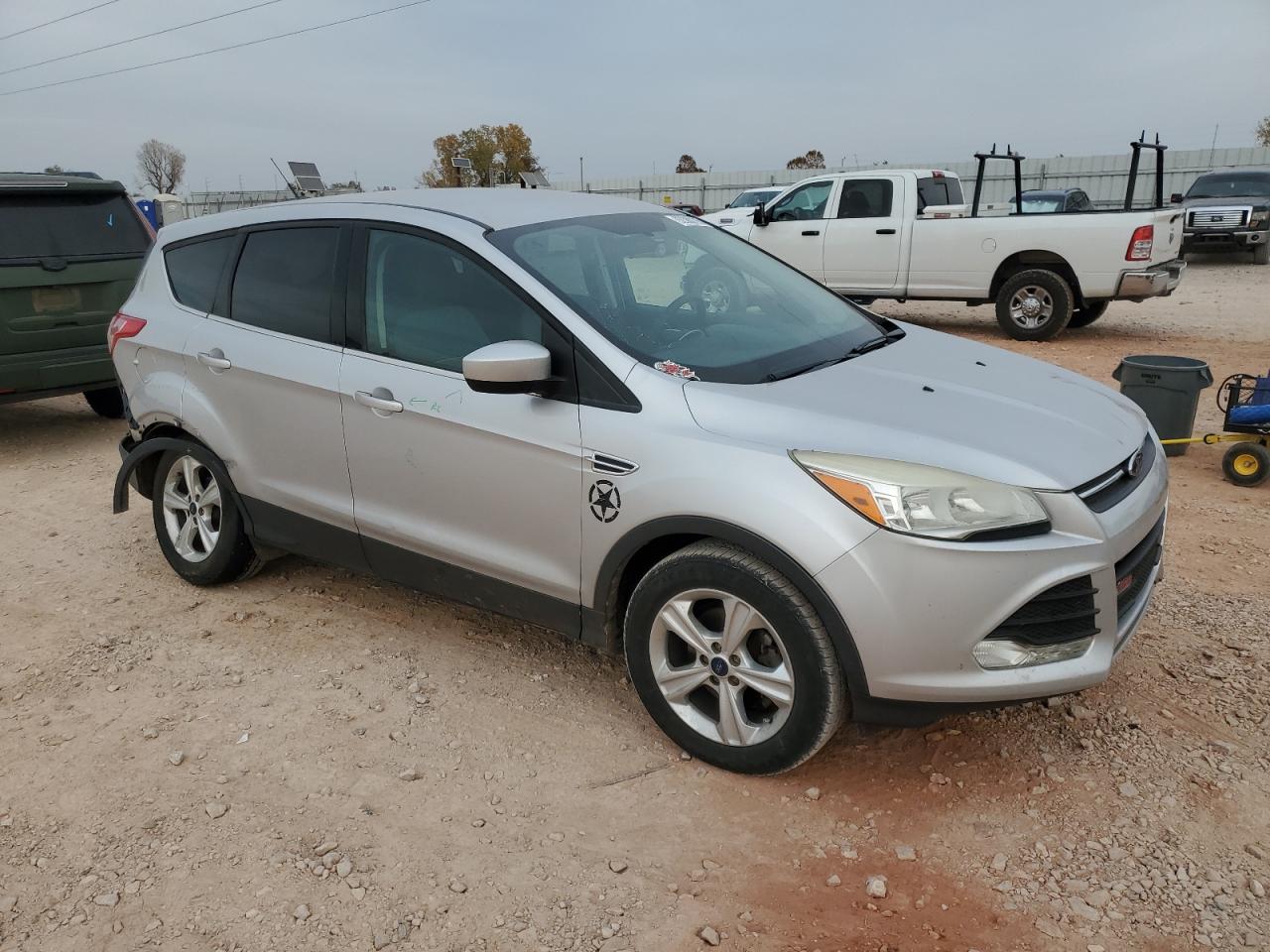 2014 FORD ESCAPE SE photo 4