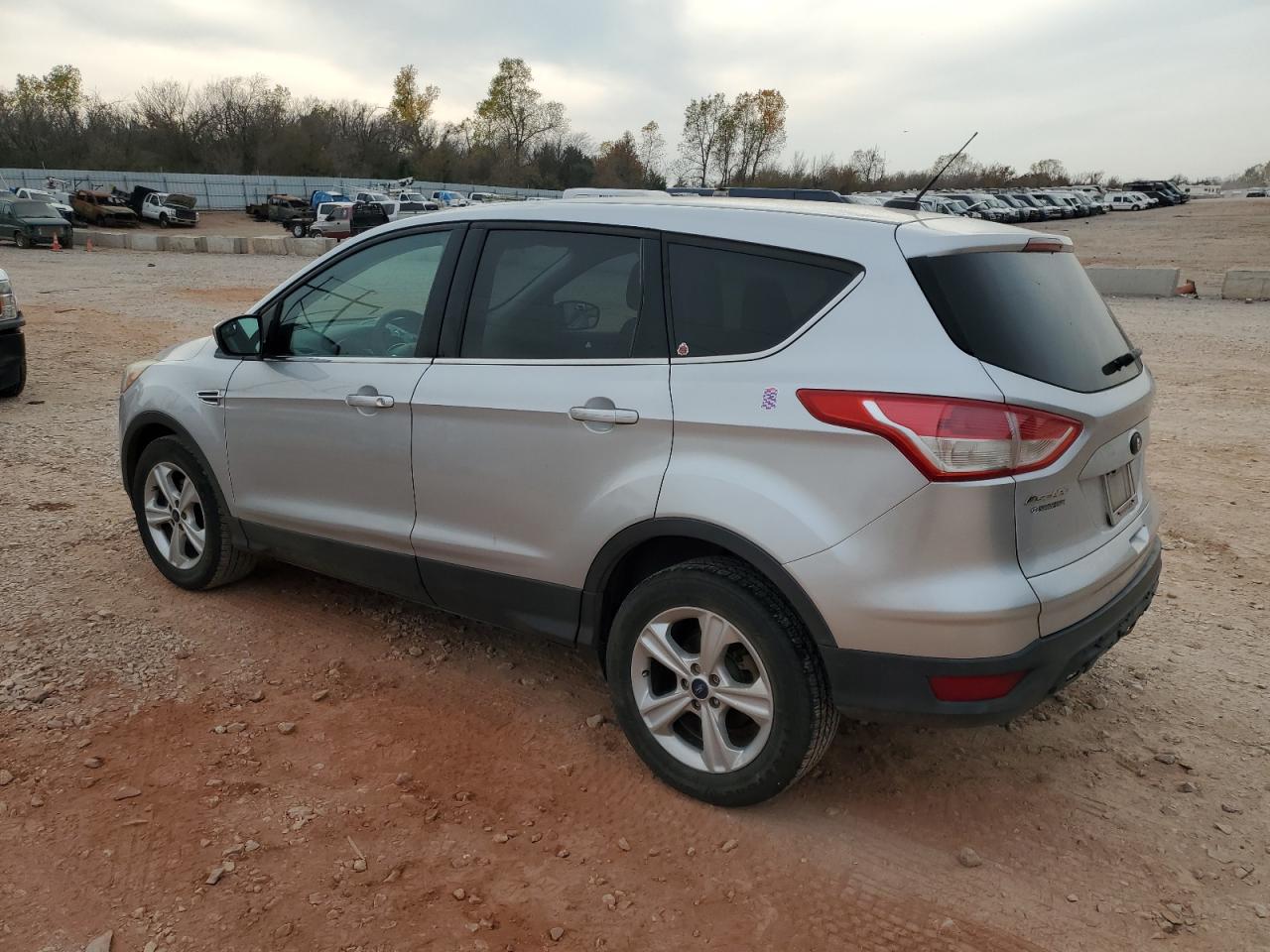 2014 FORD ESCAPE SE photo 2