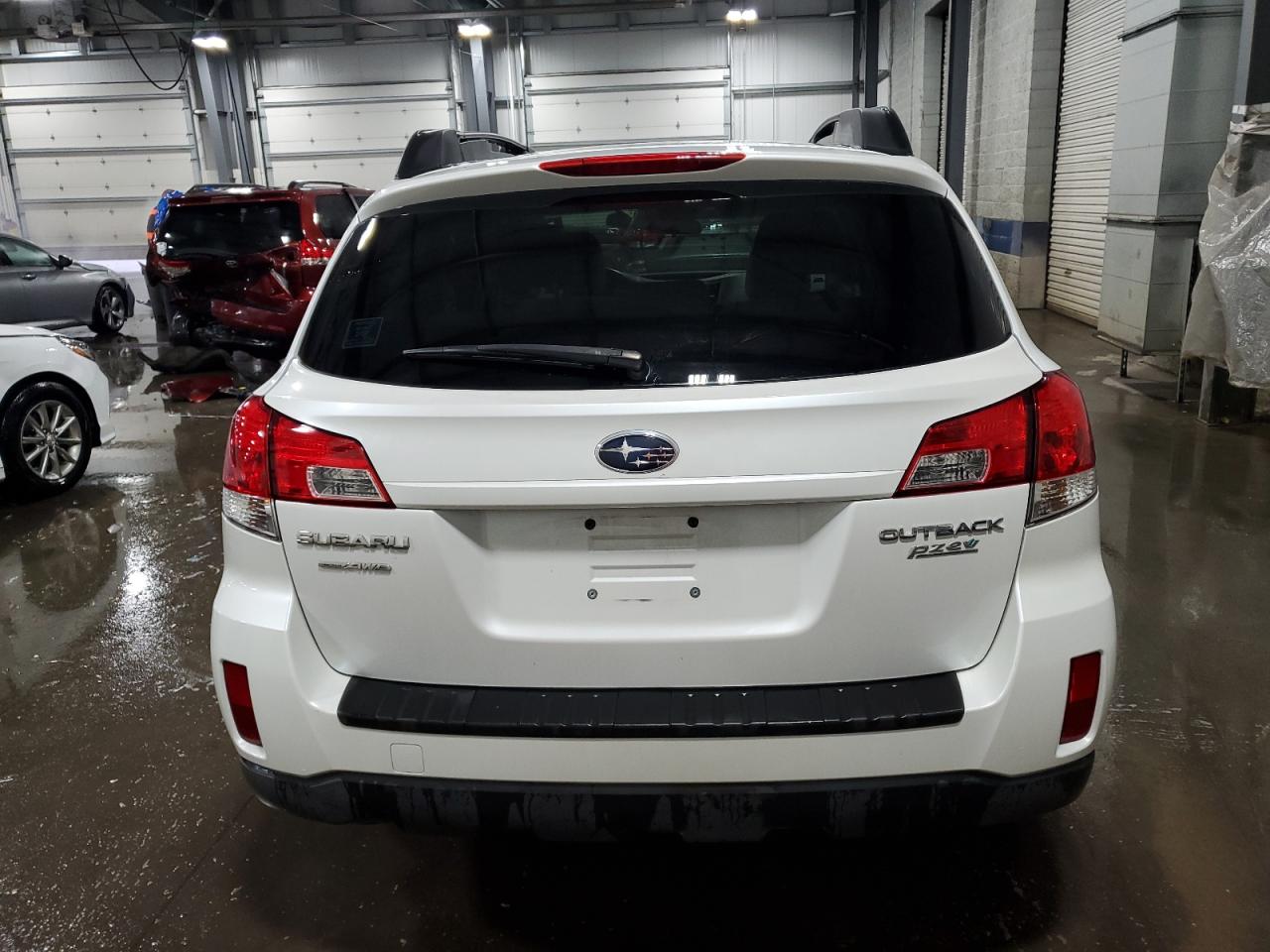 2010 SUBARU OUTBACK 2.5I LIMITED photo 16