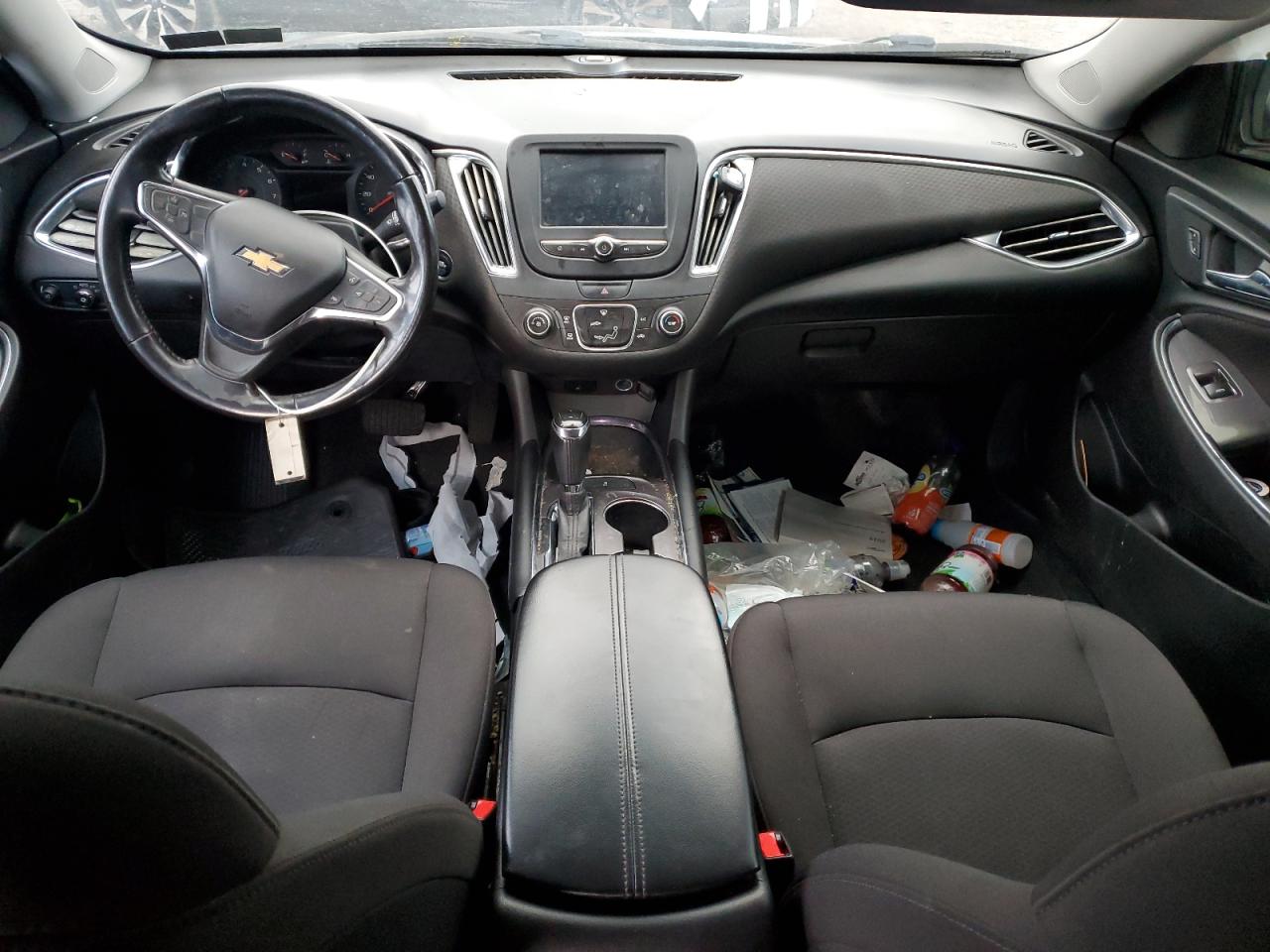 2018 CHEVROLET MALIBU photo 8