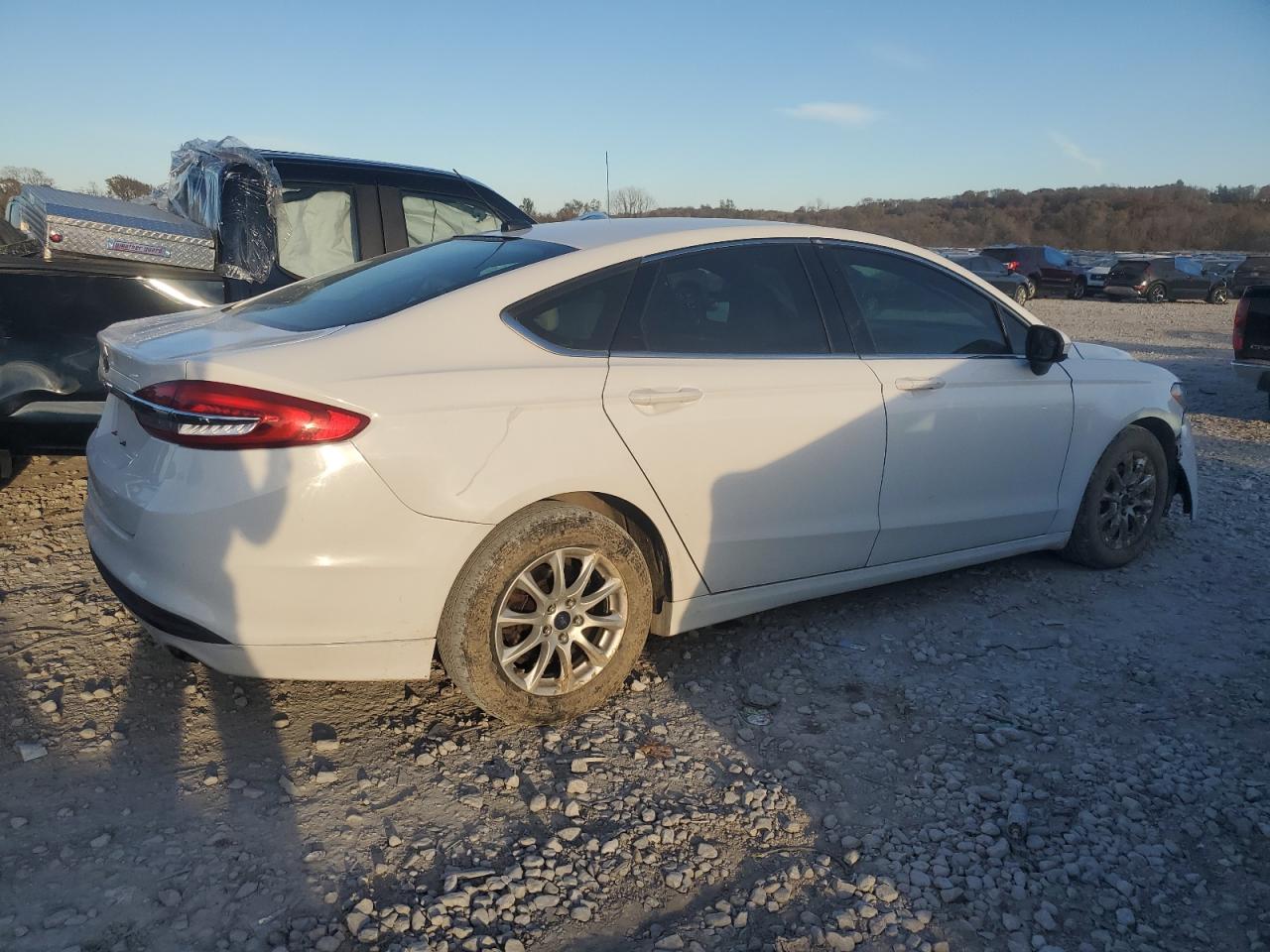 2017 FORD FUSION S photo 7