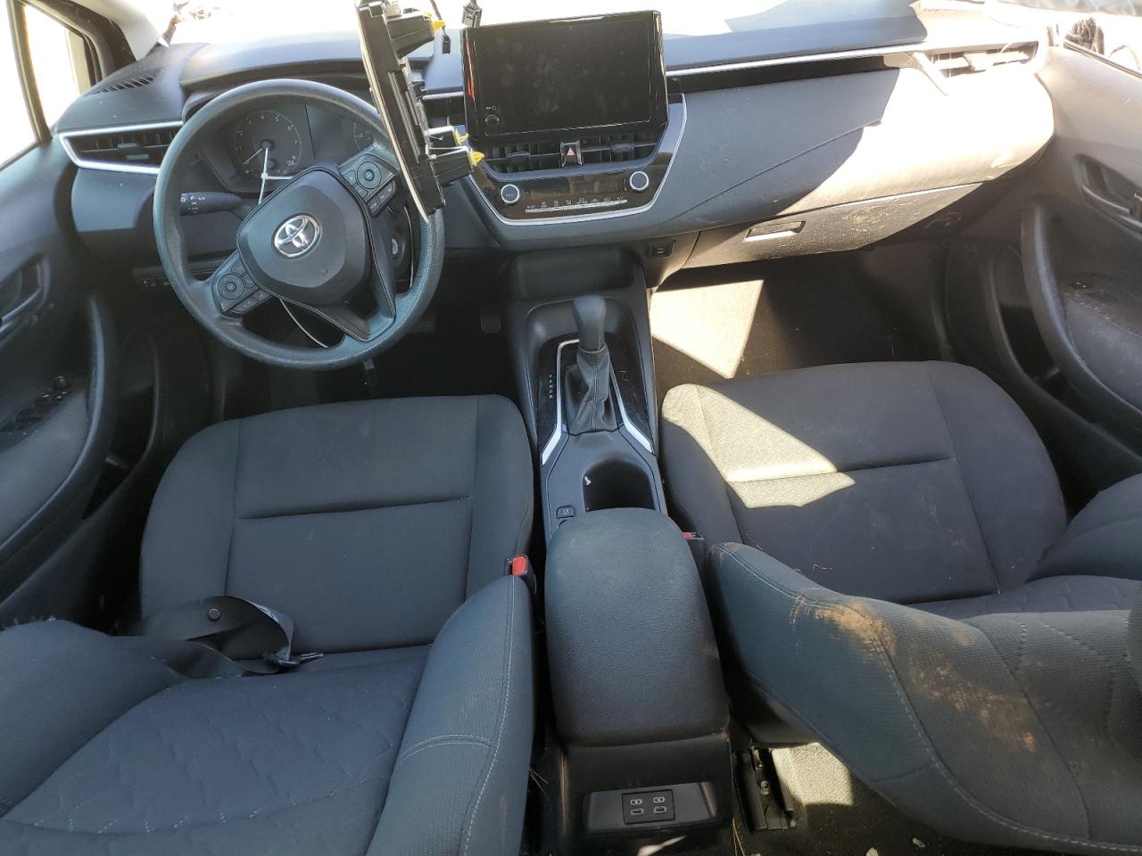 2023 TOYOTA COROLLA LE photo 8