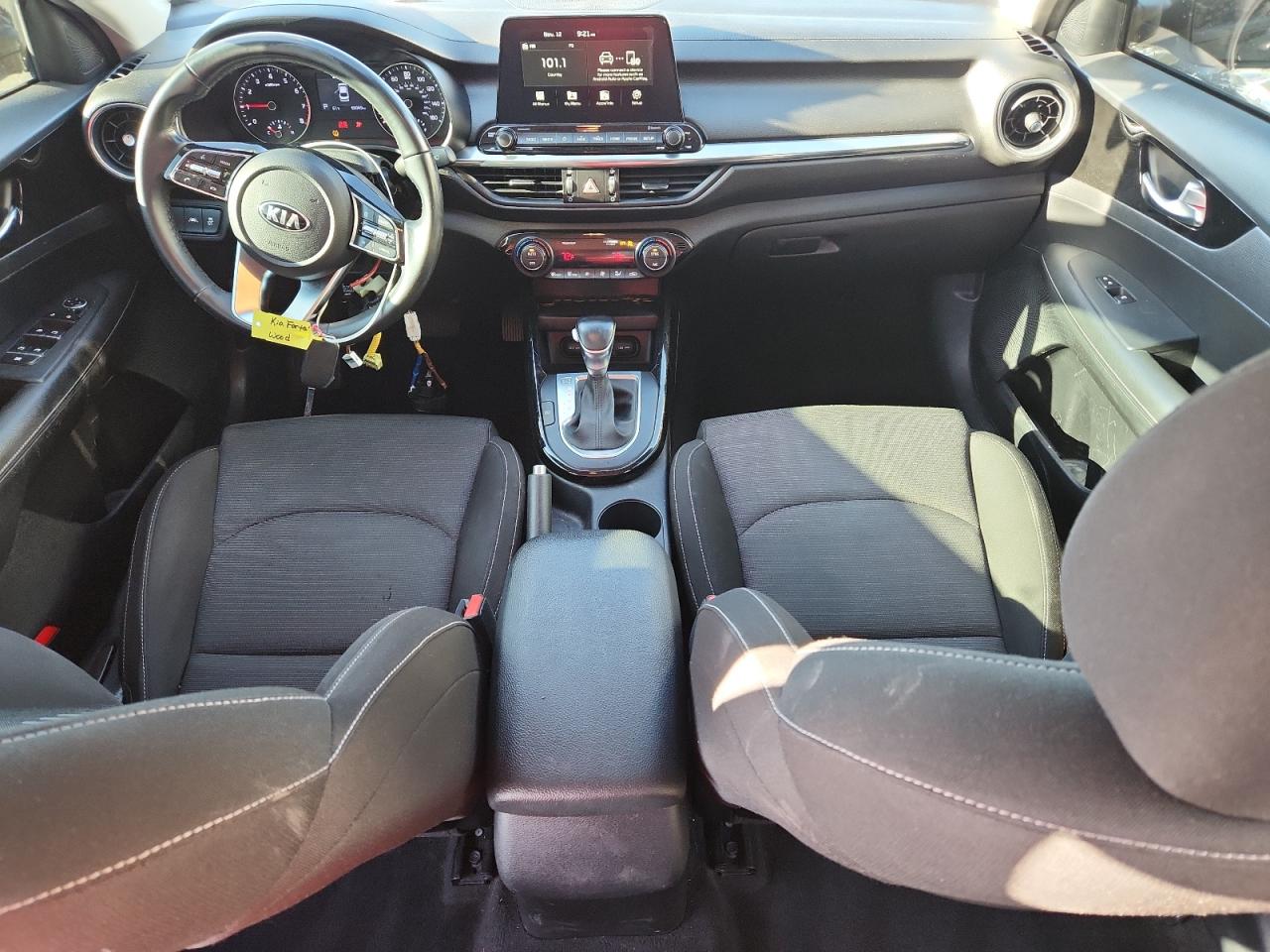 2019 KIA FORTE GT LINE photo 22