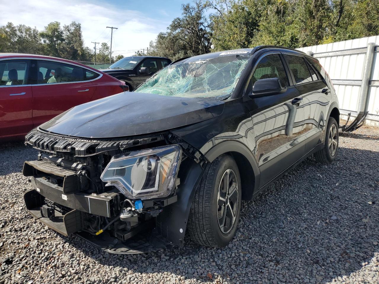 2025 KIA NIRO