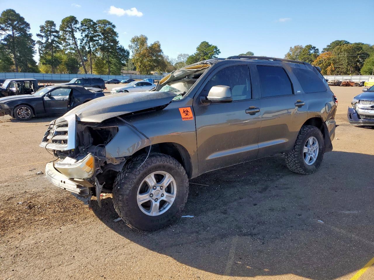 2016 TOYOTA SEQUOIA