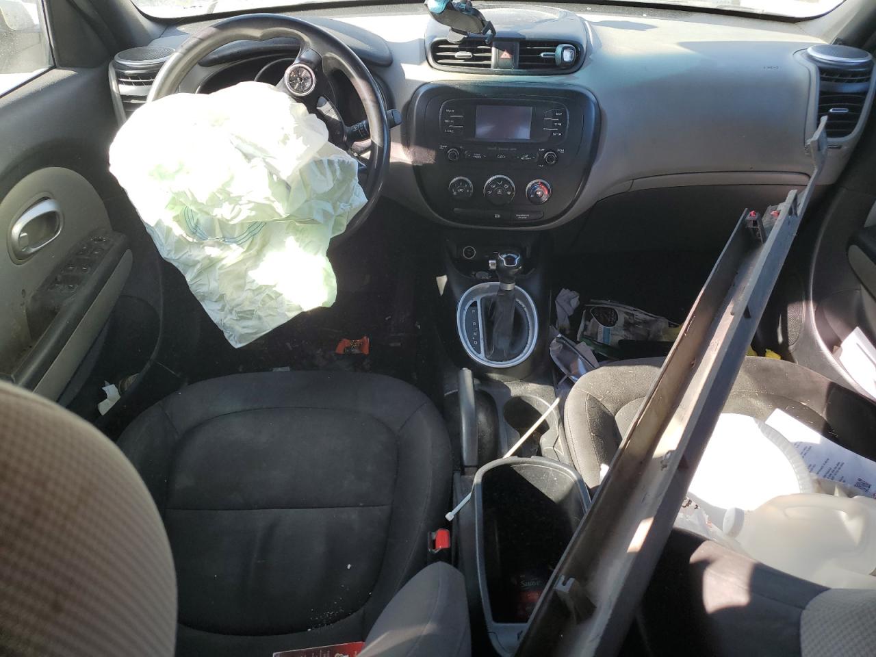 2016 KIA SOUL photo 22