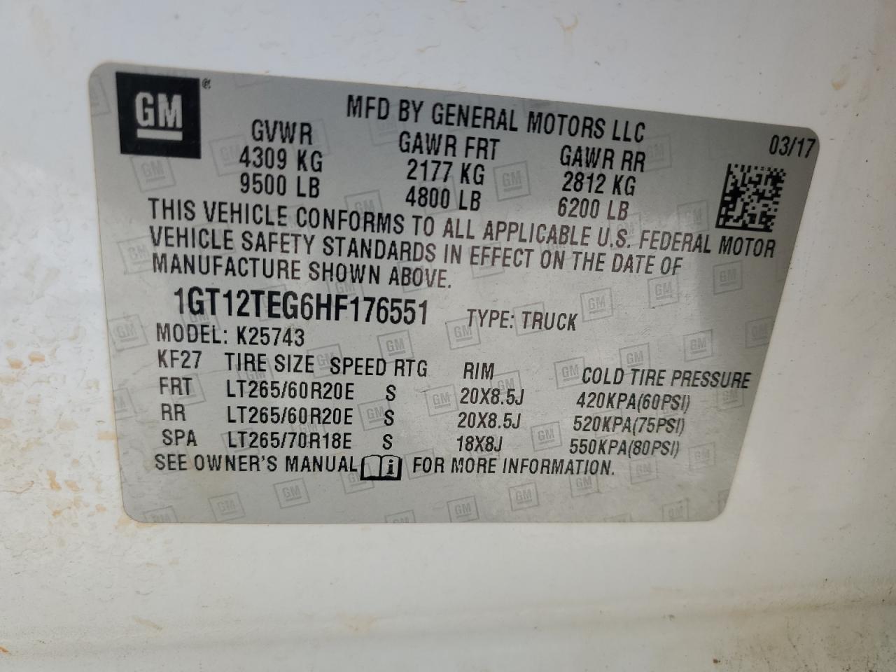 2017 GMC SIERRA K2500 SLT photo 23