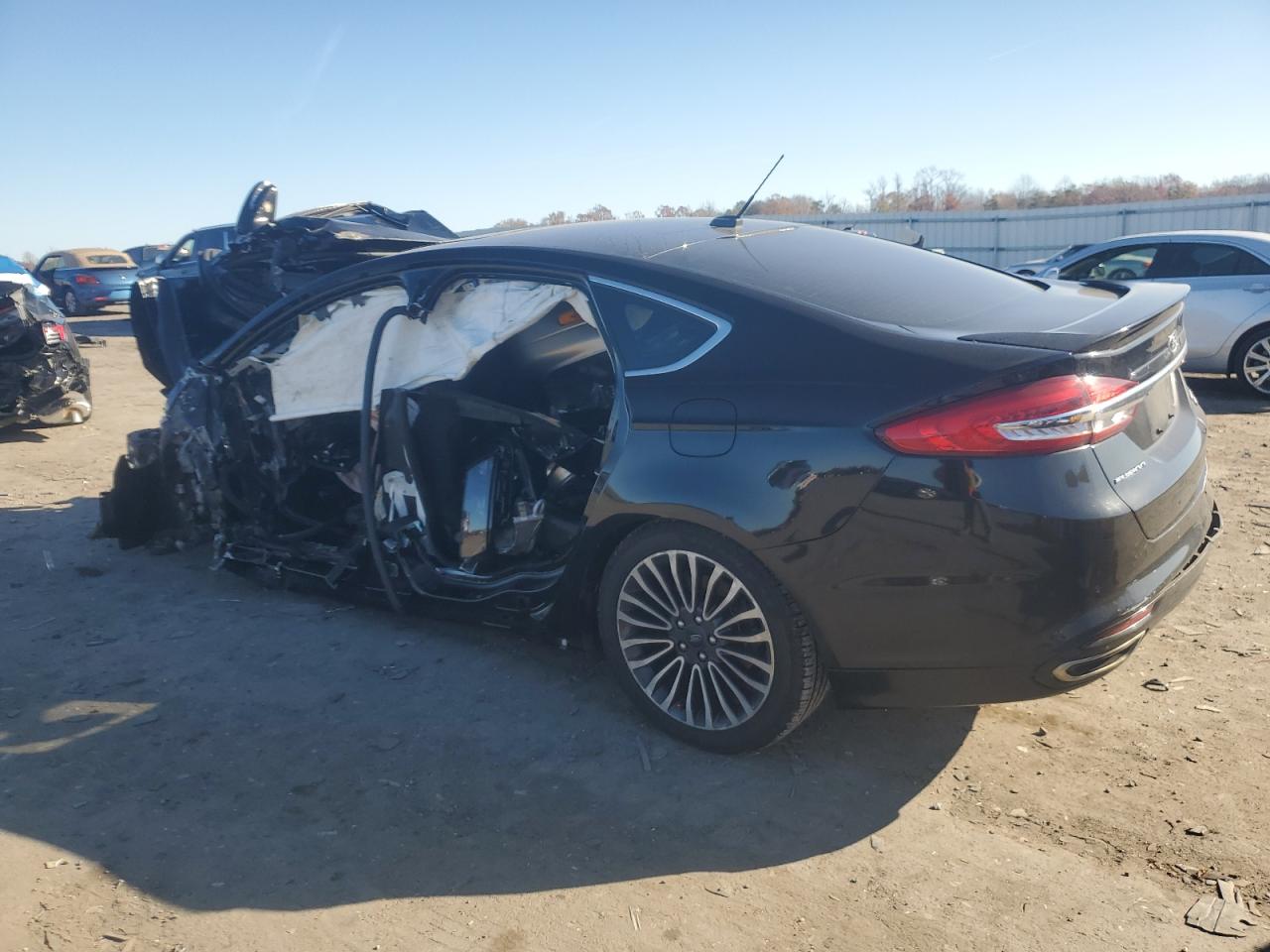 2018 FORD FUSION TITANIUM photo 3