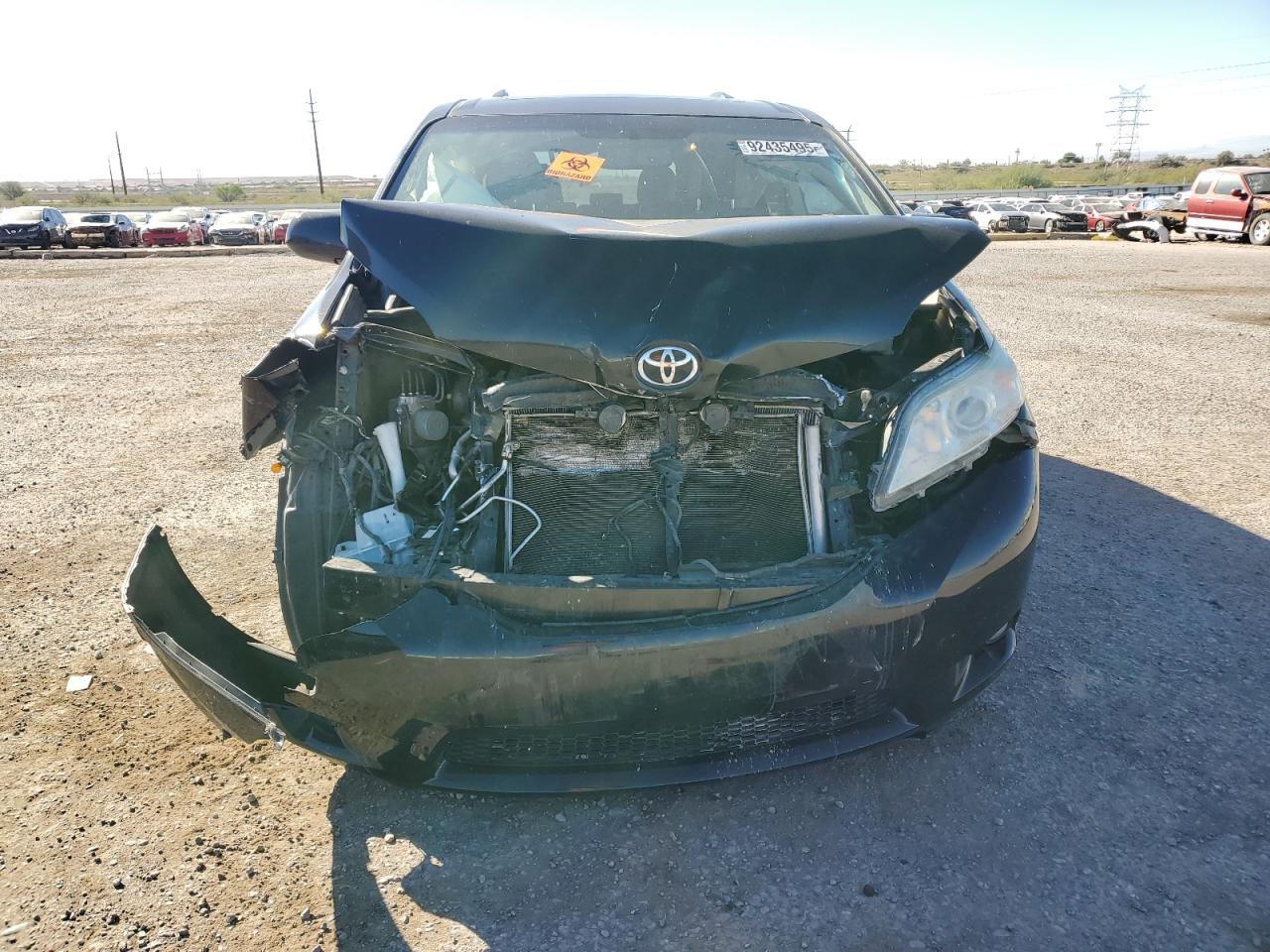 2016 TOYOTA SIENNA XLE 8-PASSENGER photo 5