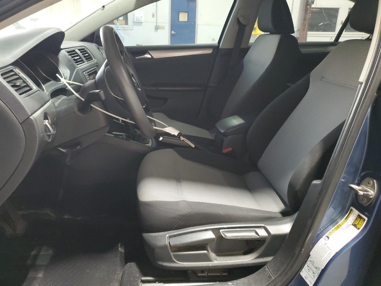 2017 VOLKSWAGEN JETTA S photo 7