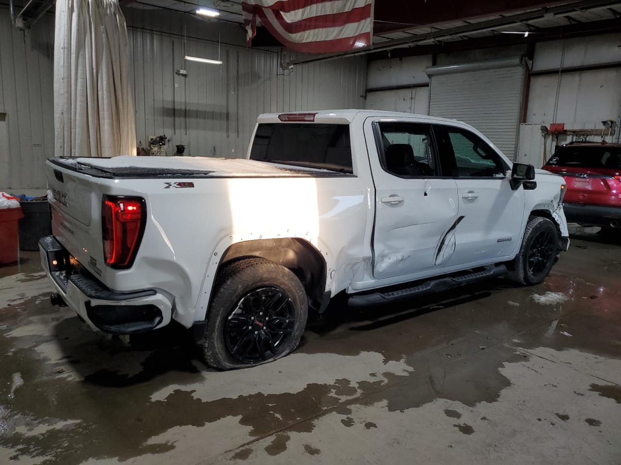 2025 GMC SIERRA K1500 ELEVATION photo 5