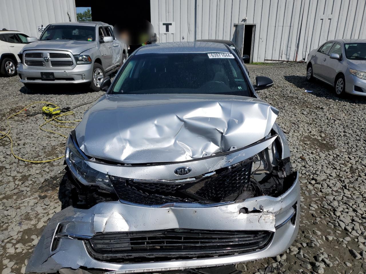 2017 KIA OPTIMA LX photo 5