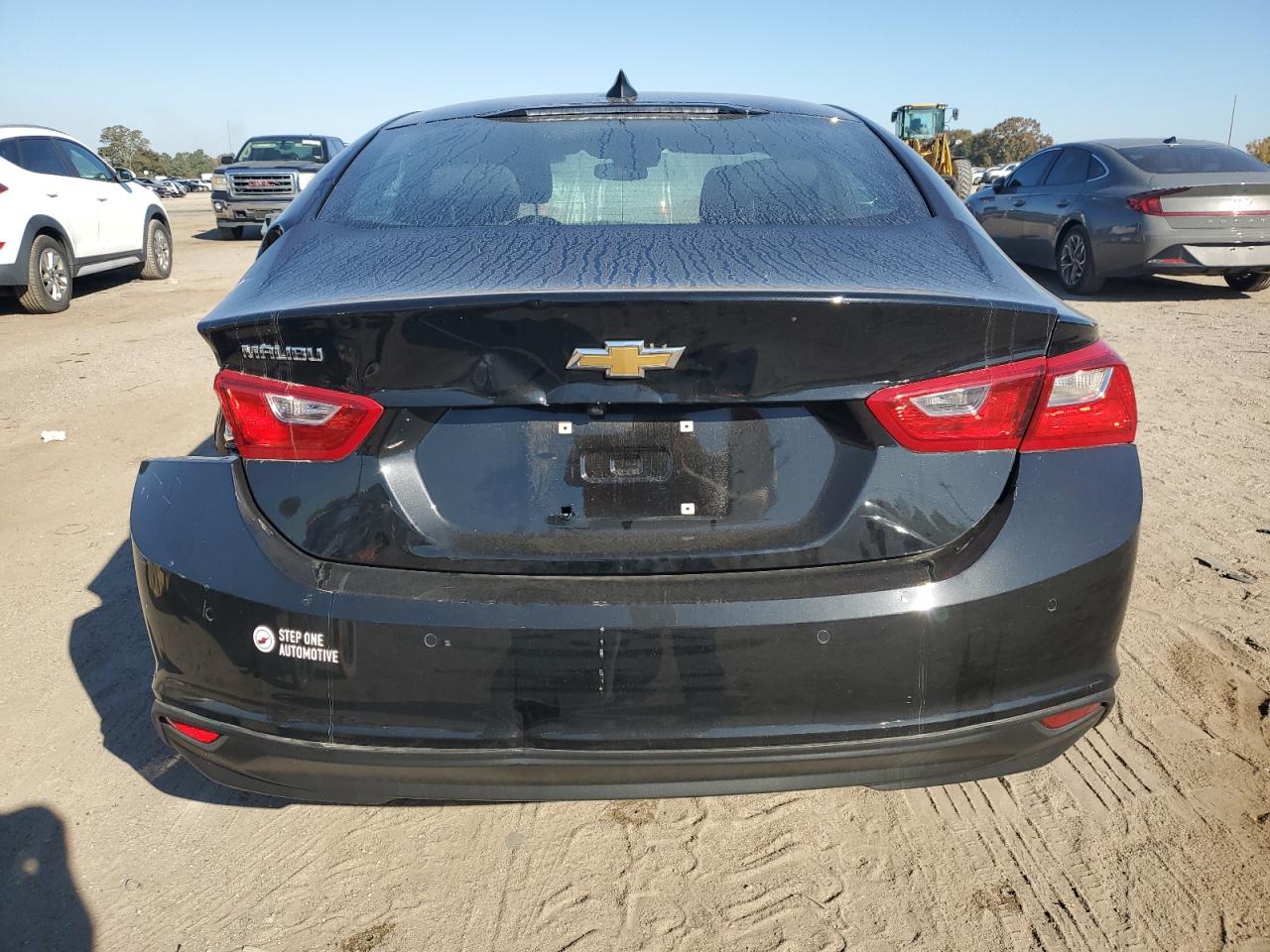 2025 CHEVROLET MALIBU LS photo 11