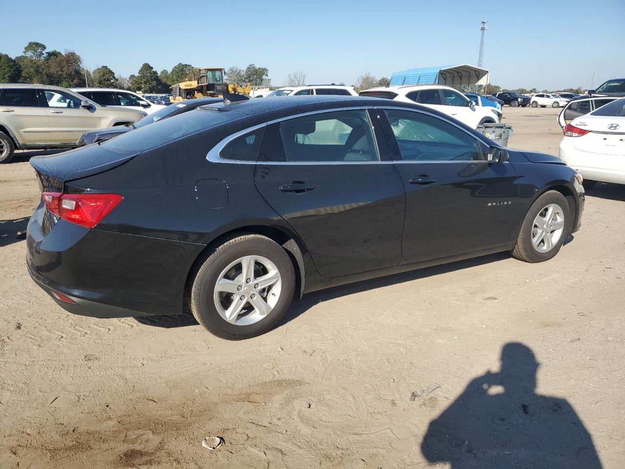 2025 CHEVROLET MALIBU LS photo 5