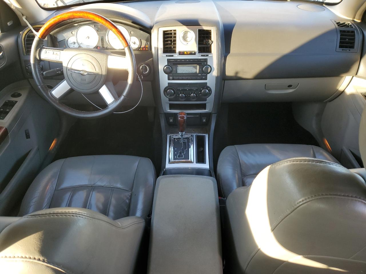 2006 CHRYSLER 300C photo 8
