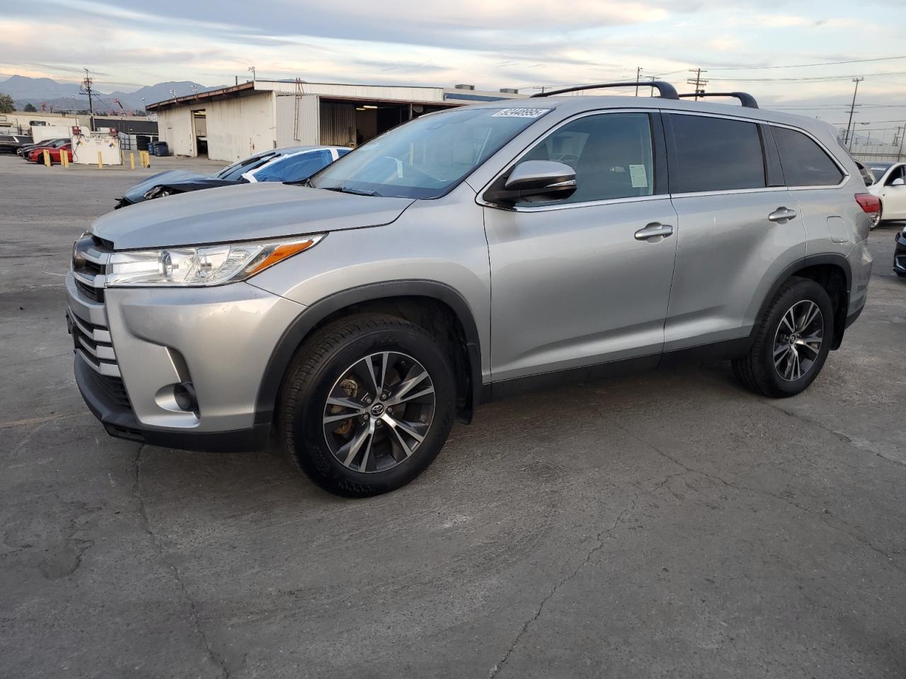 2019 TOYOTA HIGHLANDER