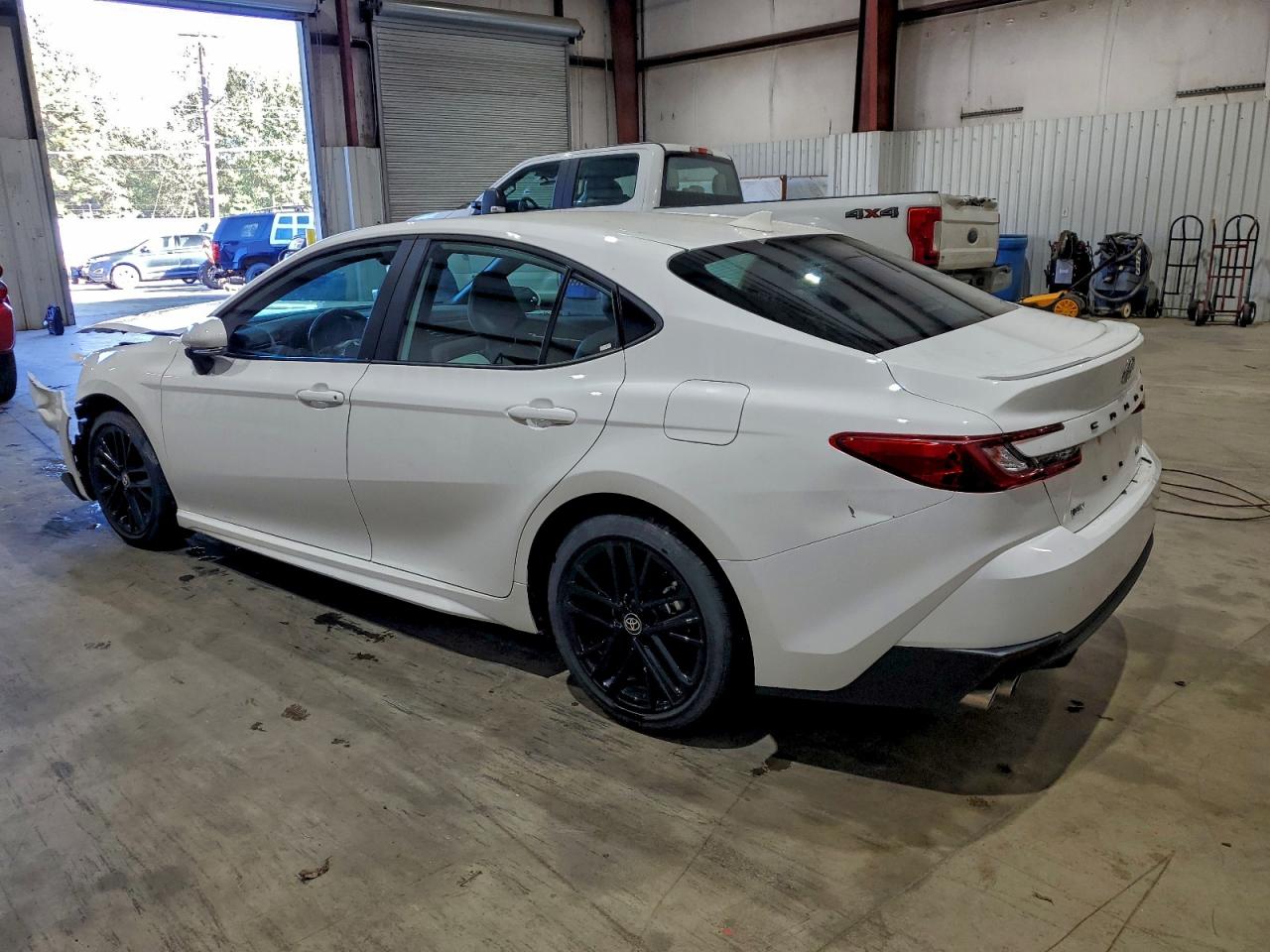 2025 TOYOTA CAMRY XSE photo 3