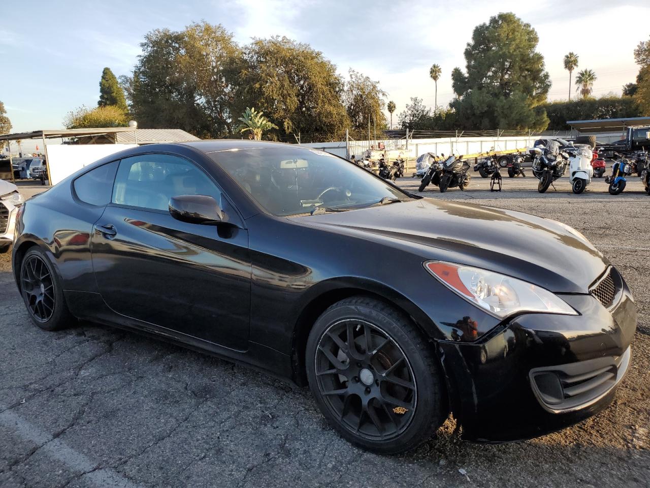 2010 HYUNDAI GENESIS COUPE 2.0T photo 4